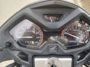 二手五羊本田CB150S雄帅