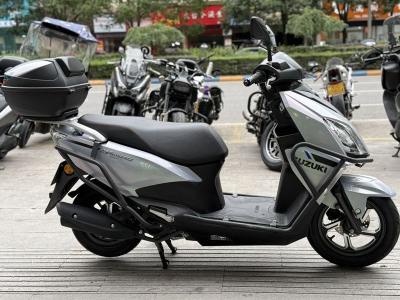 二手济南铃木UY125