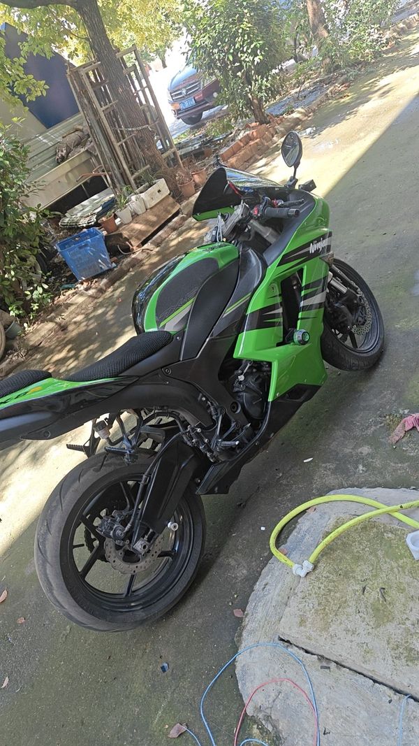 二手川崎Ninja ZX-6R 