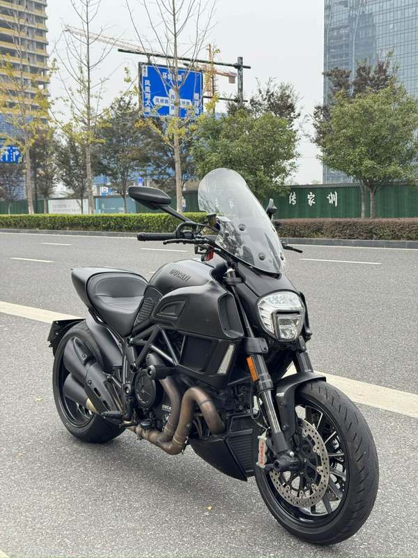二手杜卡迪Diavel 