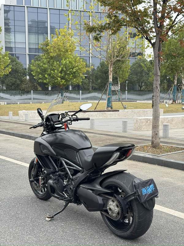 二手杜卡迪Diavel 