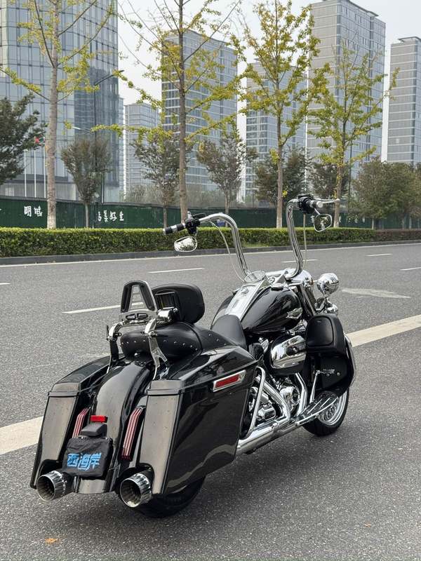 二手哈雷戴维森路王定制版 Road King Special