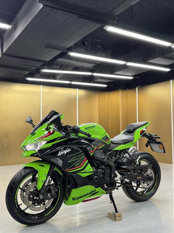 二手川崎ZX-4R