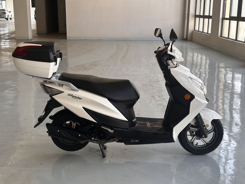 二手济南铃木优驿 UE125T