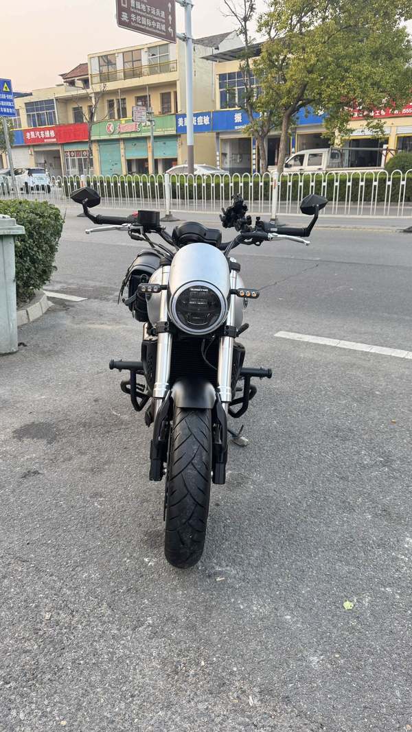 二手QJMOTOR逸550