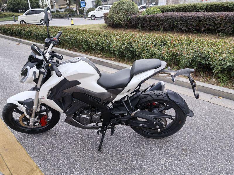 二手贝纳利小迅龙 BN150S