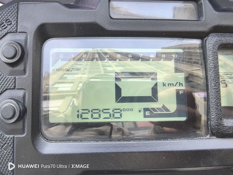 二手双本速刻边三轮