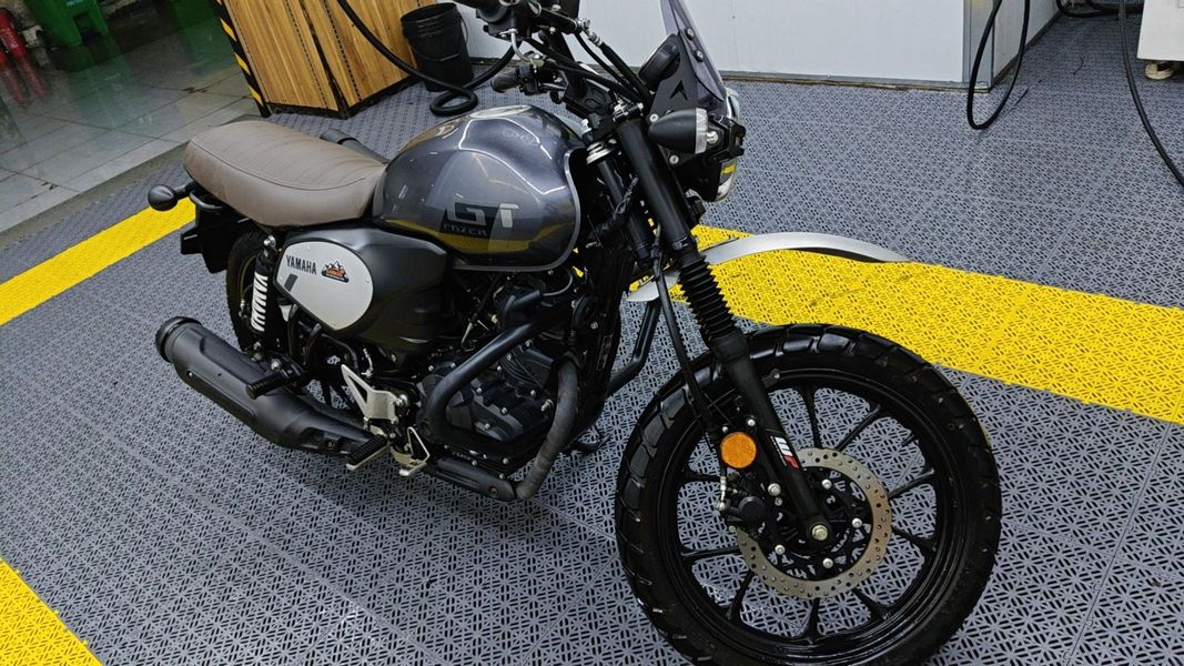 二手建设雅马哈GT150 Fazer