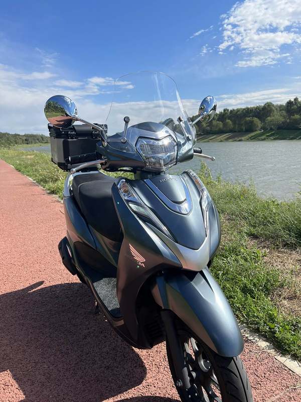 二手五羊本田Lead125