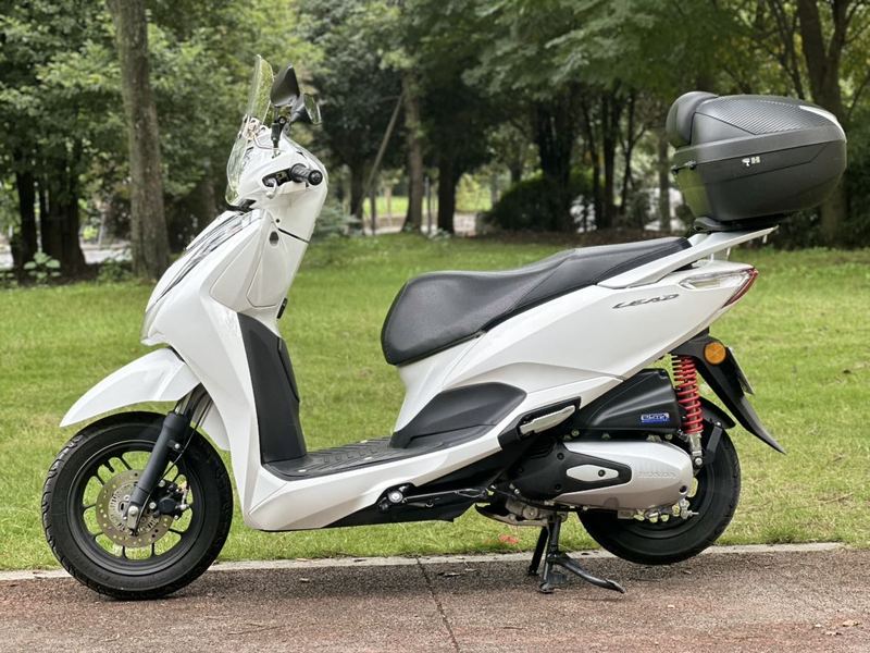 二手五羊本田Lead125