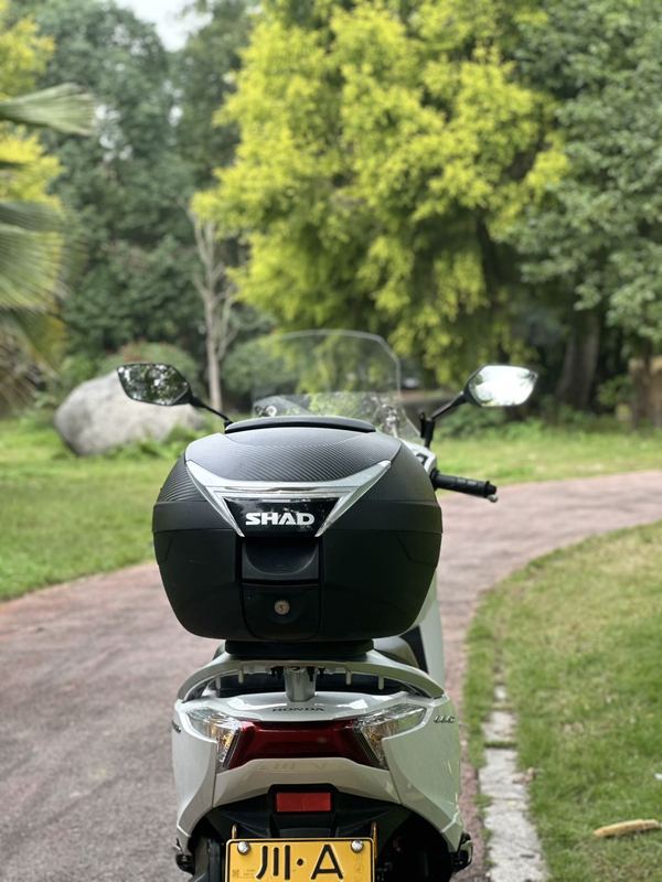 二手五羊本田Lead125