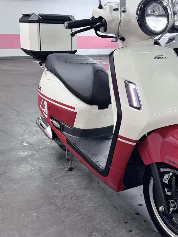 二手新大洲本田NS125LA