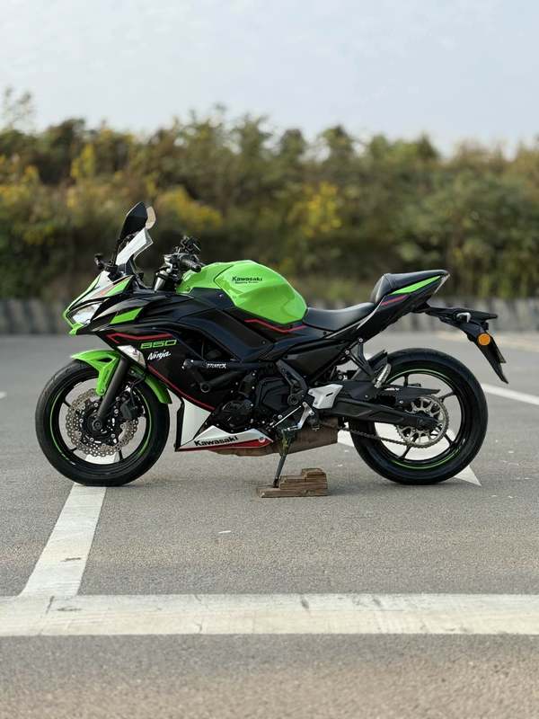 二手川崎Ninja 650 
