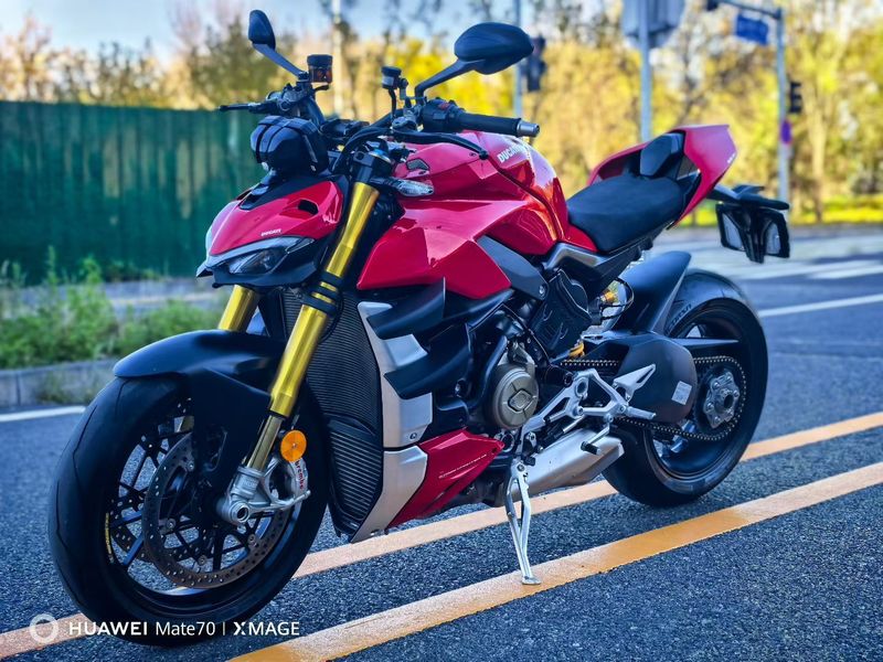 二手杜卡迪Street Fighter V4