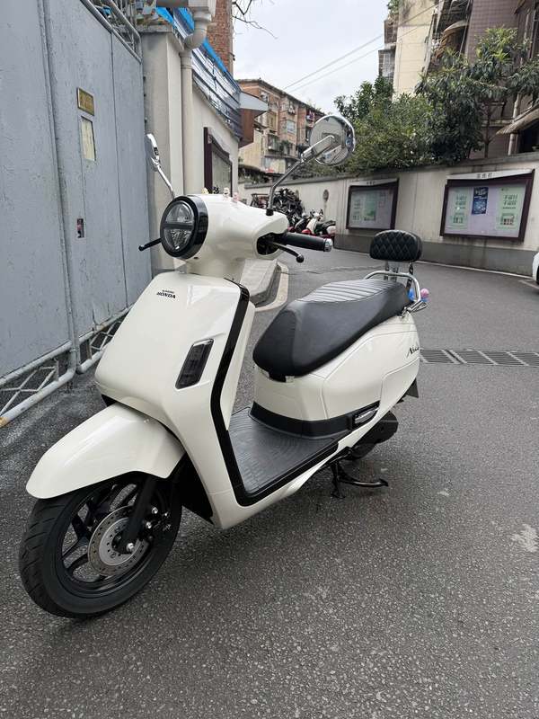 二手新大洲本田NS125LA