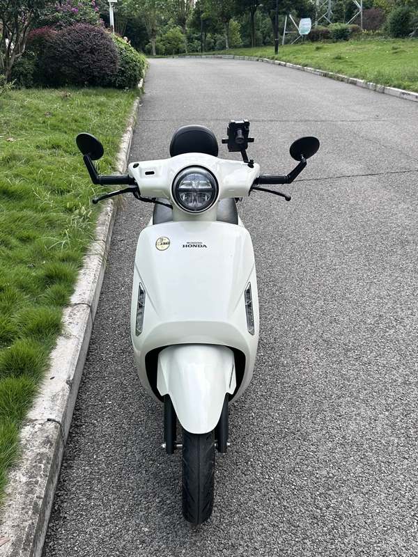 二手新大洲本田NS125LA