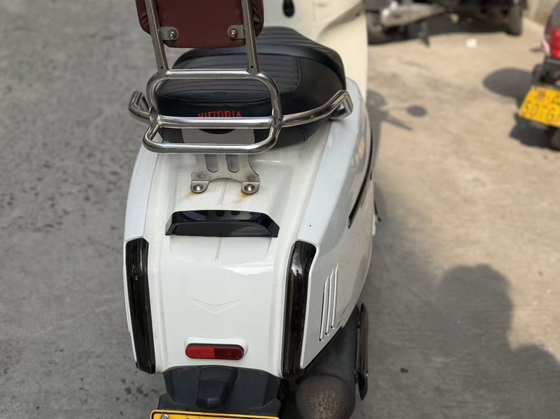 二手维多利亚Sixties 150i