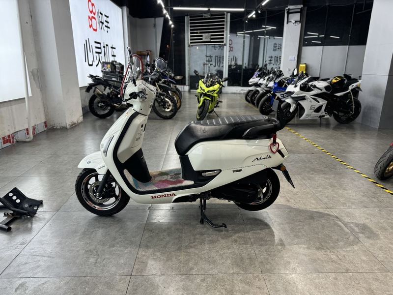 二手新大洲本田NS125LA