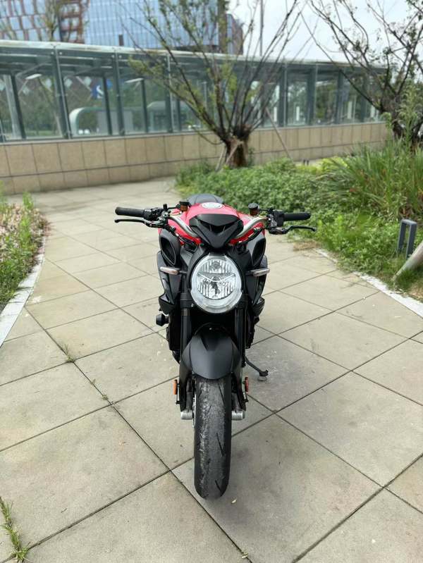 二手奥古斯塔Brutale 800