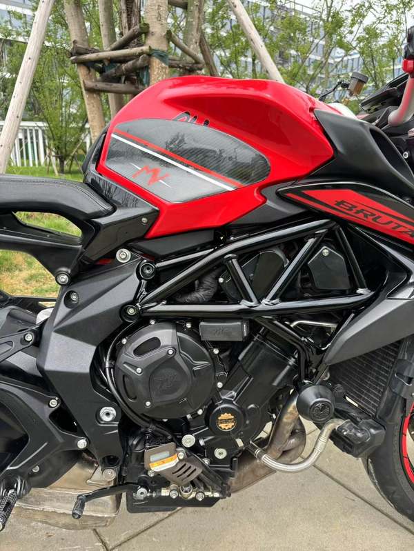 二手奥古斯塔Brutale 800