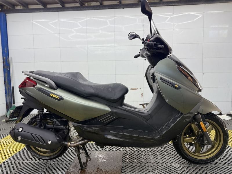 二手宗申比亚乔X7