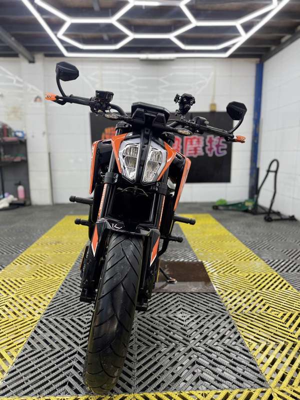 二手KTMR2R790 Duke