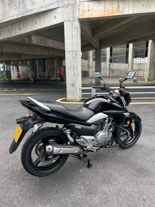 二手豪爵铃木骊驰 GW250