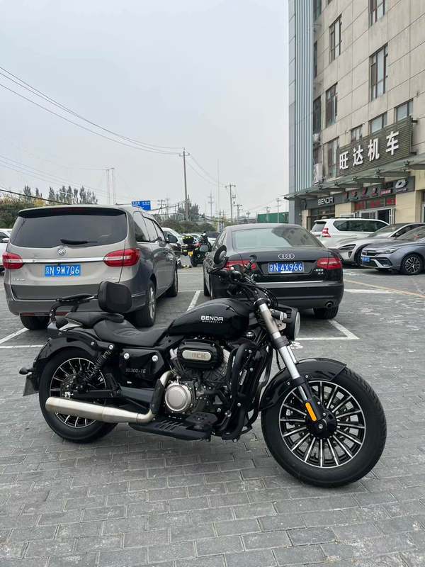 二手奔达Rock300 灰石