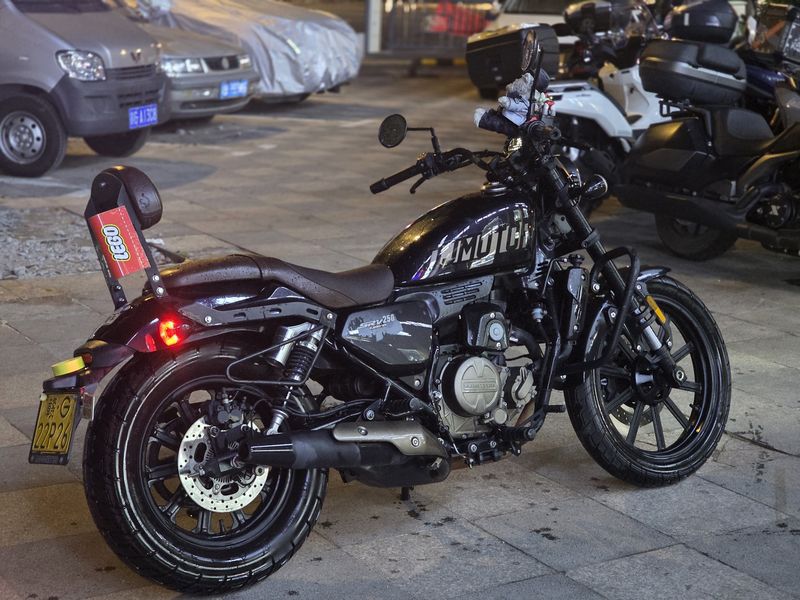 二手QJMOTOR闪250
