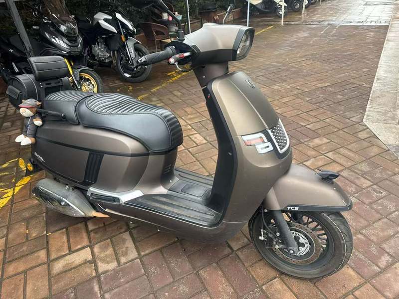 二手摩枭英伦玛莎150TCS