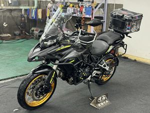 二手贝纳利金鹏 TRK502
