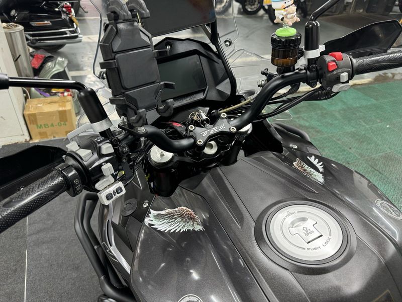 二手贝纳利金鹏 TRK502