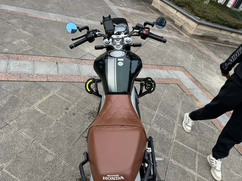 二手五羊本田鸷道 CB190SS