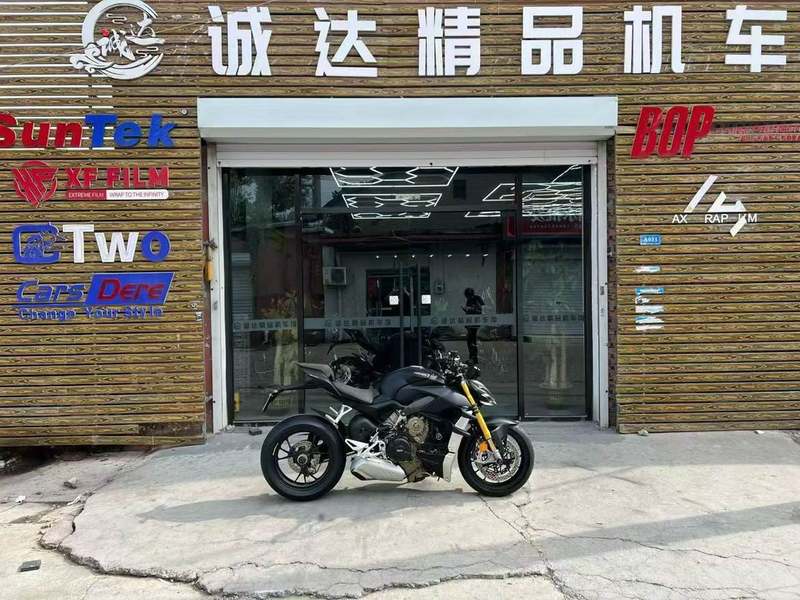 二手杜卡迪Street Fighter V4