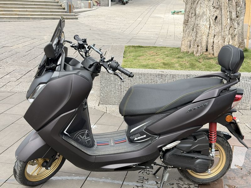 二手建设雅马哈兴鹰