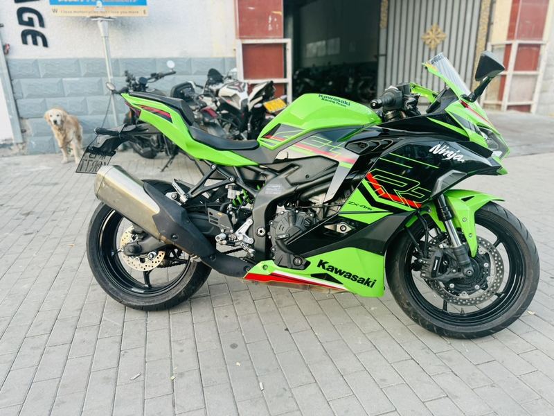 二手川崎ZX-4R