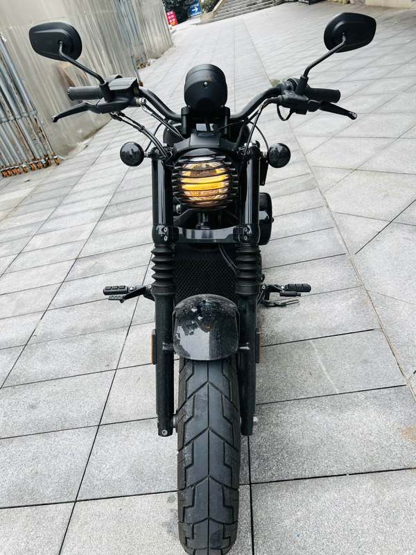 二手香帅硬汉 宽胎