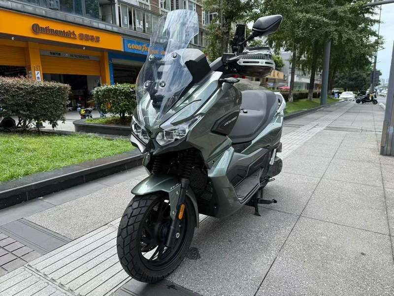 二手大阳V锐 ADV350