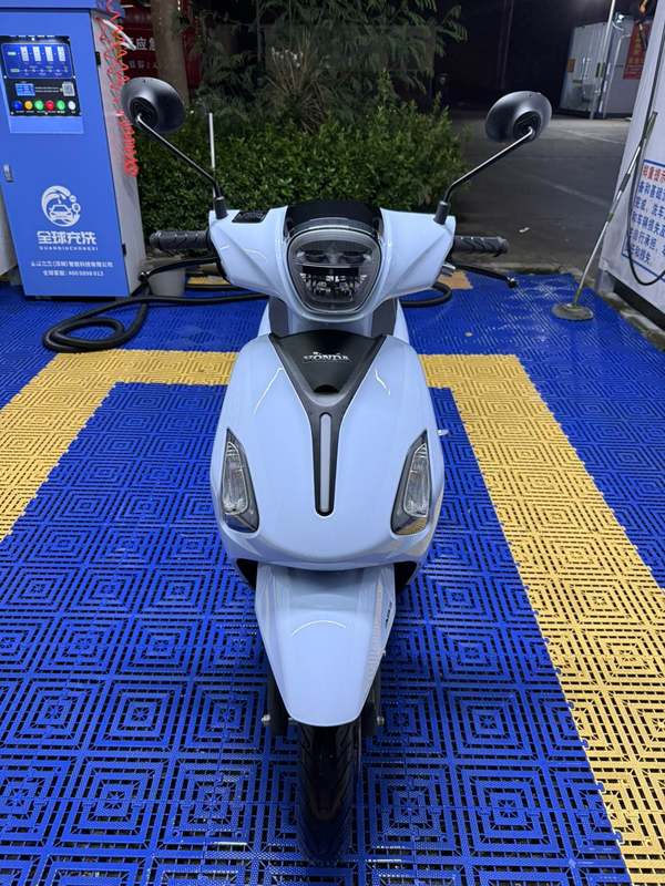 二手五羊本田NWM125