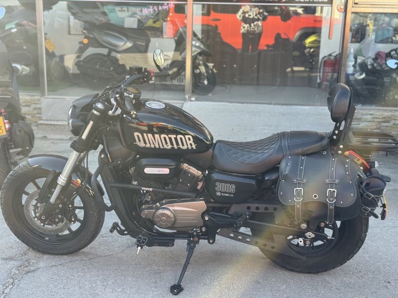 二手QJMOTOR闪300