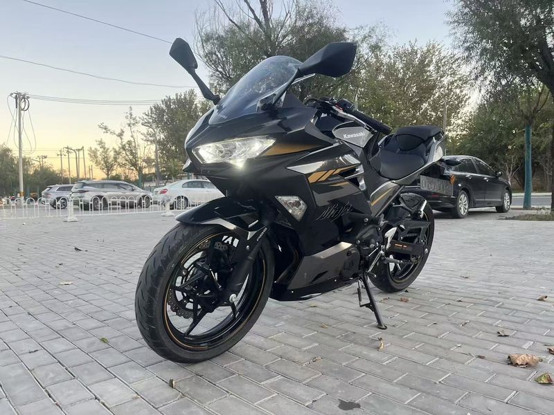 二手川崎Ninja 400