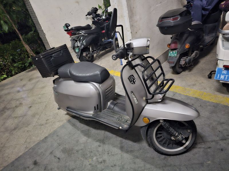 二手ROYAL ALLOYGP200S