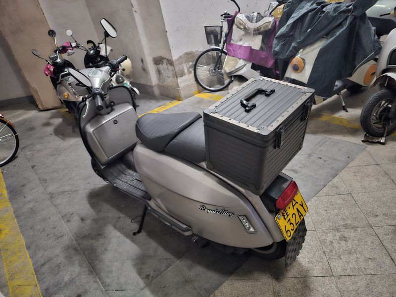 二手ROYAL ALLOYGP200S