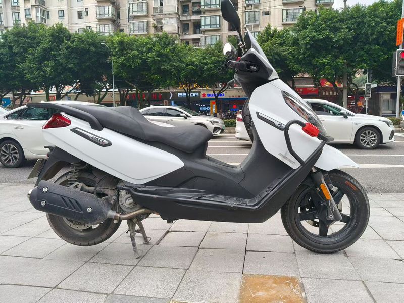 二手宗申比亚乔X7