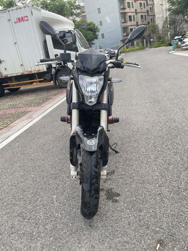 二手贝纳利小黄龙 TNT25