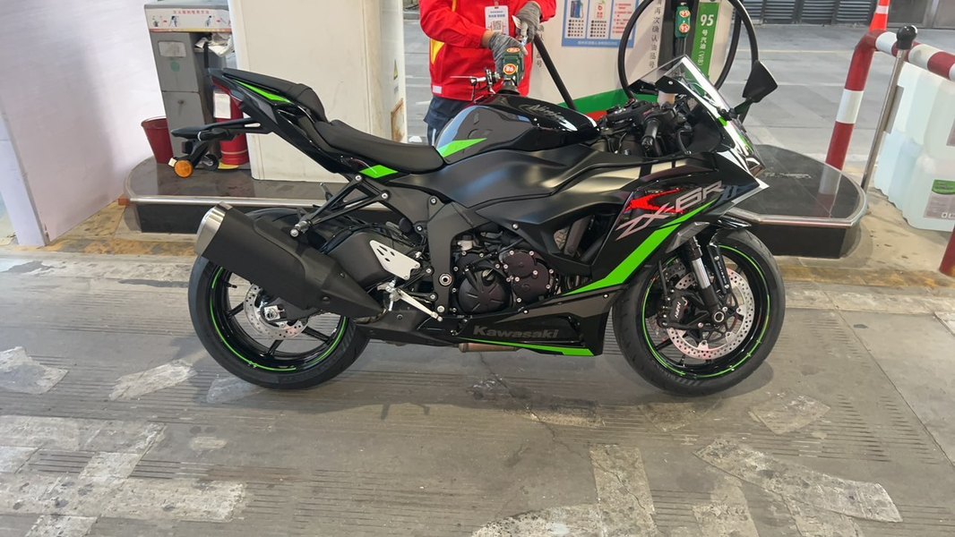 二手川崎Ninja ZX-6R 