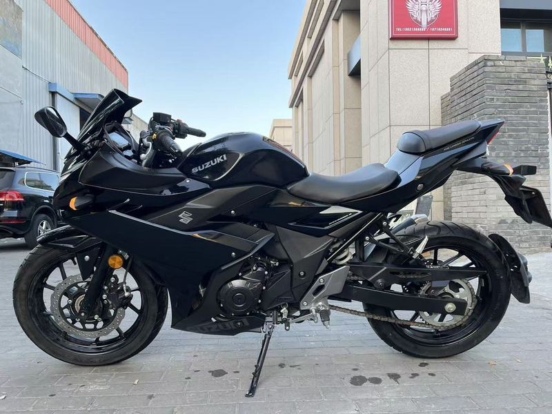 二手豪爵铃木GSX250R