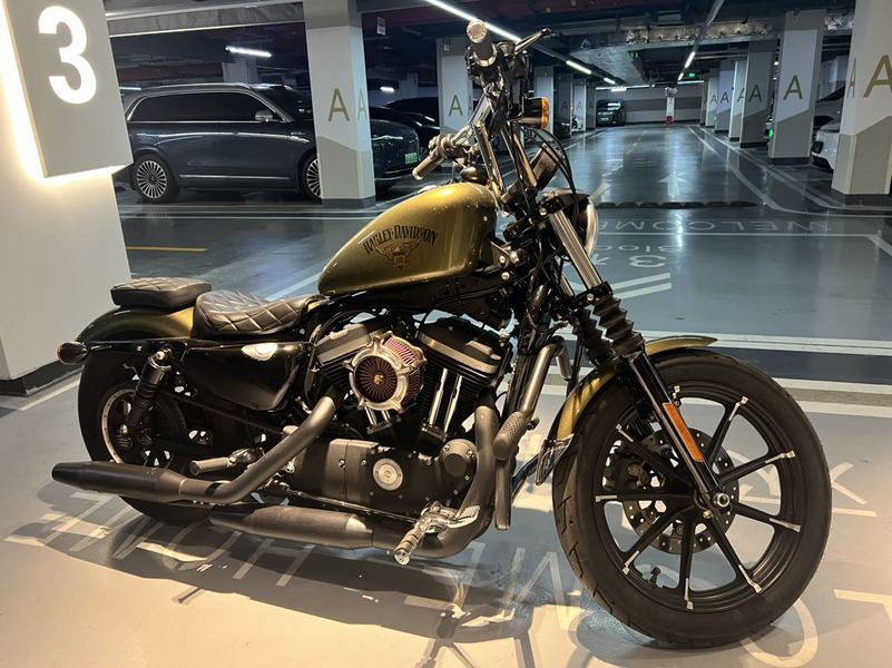 二手哈雷戴维森Iron883 硬汉