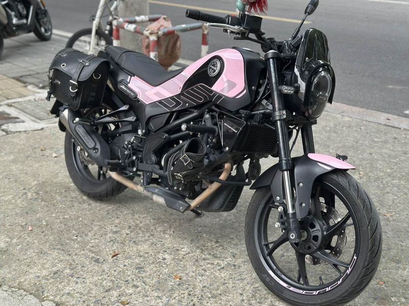 二手贝纳利幼狮 Leoncino 150