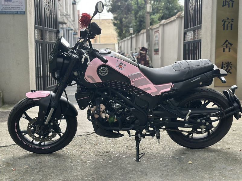 二手贝纳利幼狮 Leoncino 150